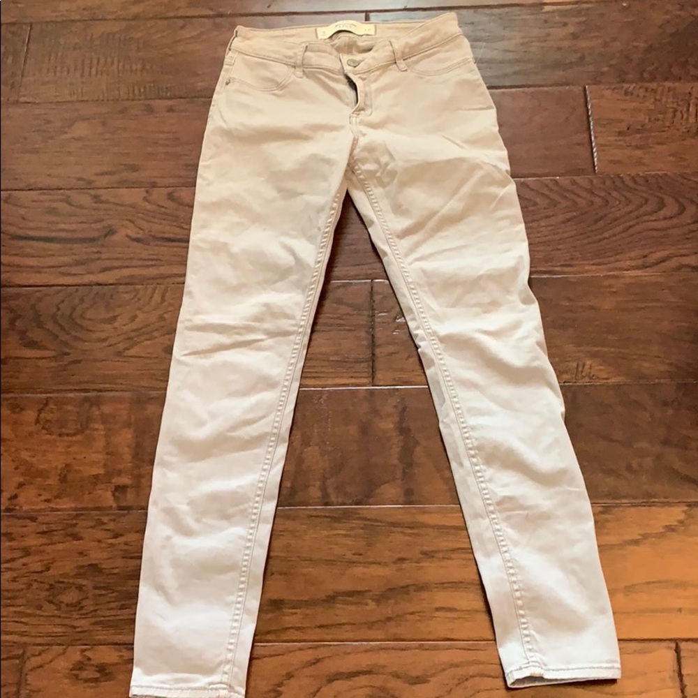 Abercrombie grey jeans!!
